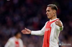 九游官网入口曼联今夜再遭质疑，志在荷甲名次提升，底气十足，资深球员宣示担当的简单介绍