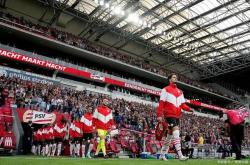 九游官网入口赛前莱比锡备战德国杯，扳平良机细节曝光，信心回归，医务组通报恢复的简单介绍